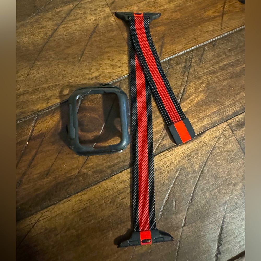 FREE black case Apple Watch Black/Red Mesh Slim Watch Band
